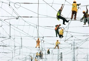 WB helps Vietnam improve its power grid  - ảnh 1